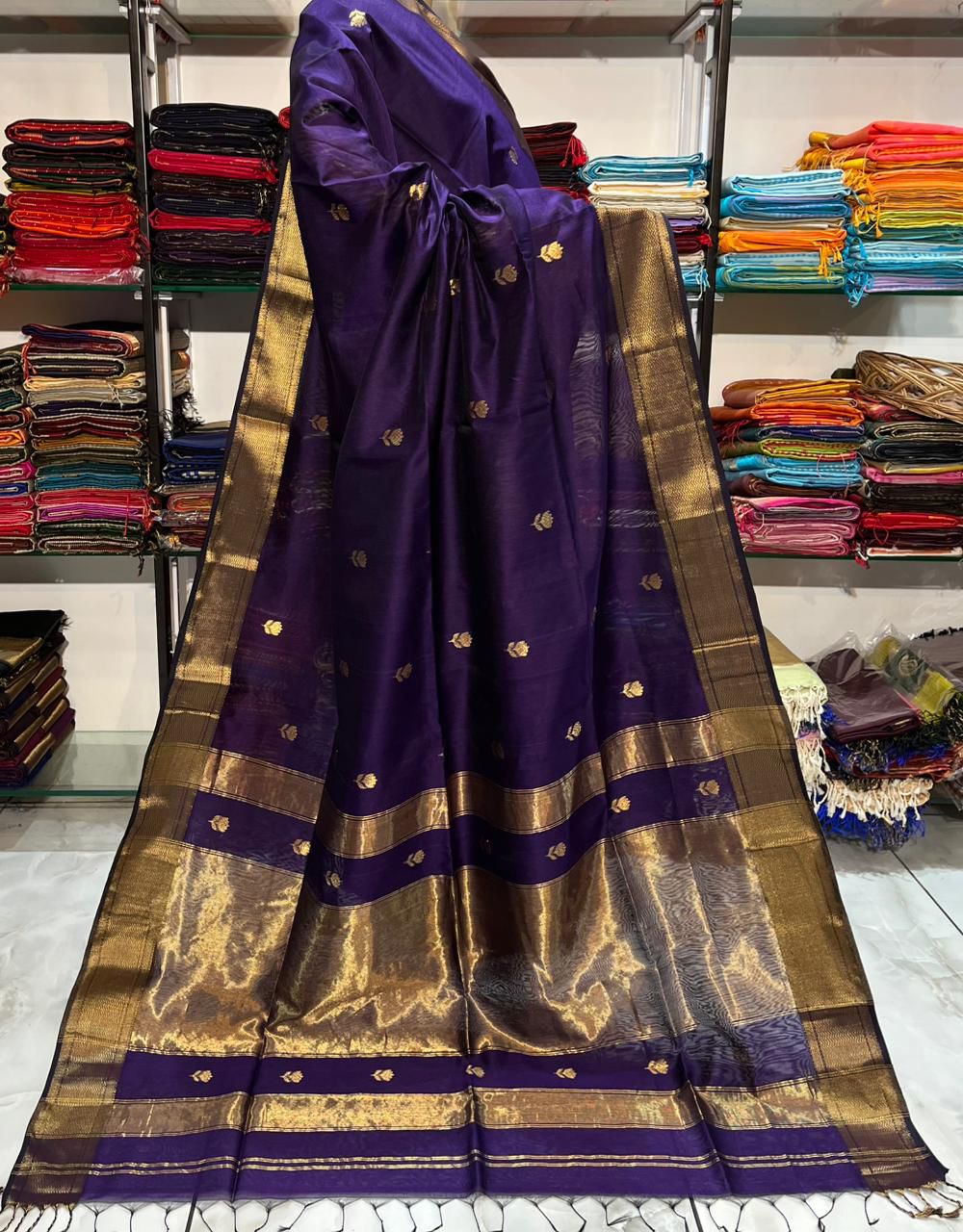 Maheshwari Buti Saree – Pure Handloom Silk