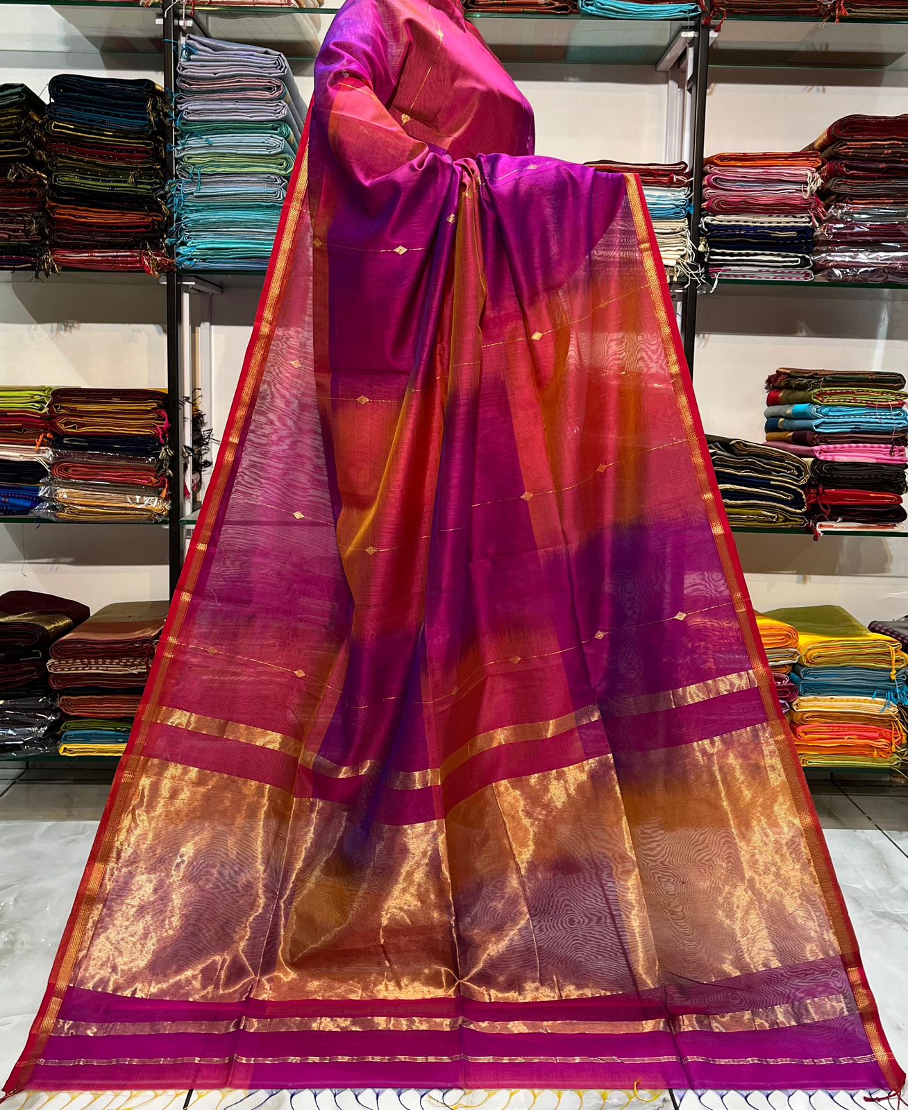 Maheshwari Buti Saree – Pure Handloom Silk